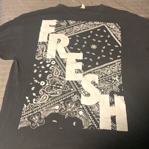 Delta black tshirt black and white